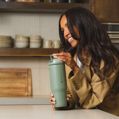 Ease2o 32oz | Compact Water Bottle with Straw & Chug Spout – Courtyard